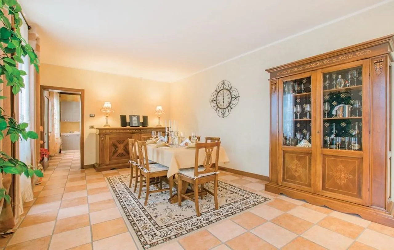 Villa Antique Con Piscina Idromassaggio In Verona, Veneto, Italia Cerea